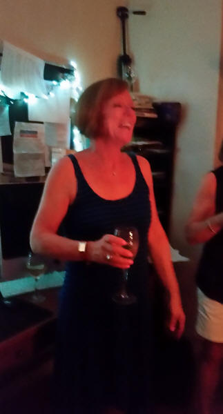 Meghan & Chris-22.jpg (2538009 bytes)