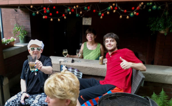 Meghan & Chris-6.jpg (2139468 bytes)