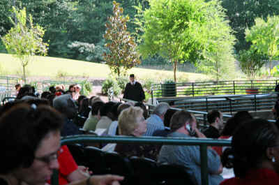 76810004.jpg (4086654 bytes)