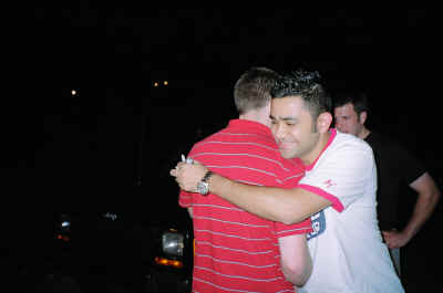 76810010.jpg (2592558 bytes)