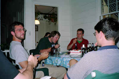 76810018.jpg (4092620 bytes)