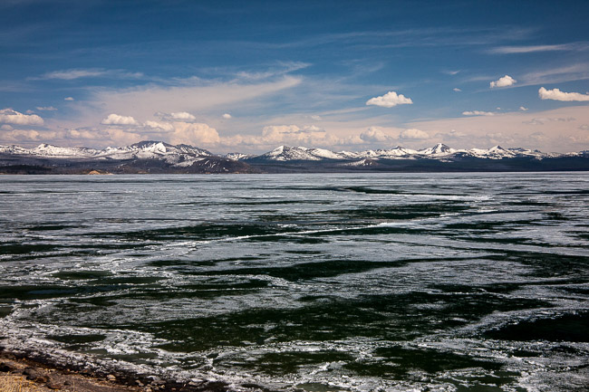 Lake Yellowstone & Absaroka Range